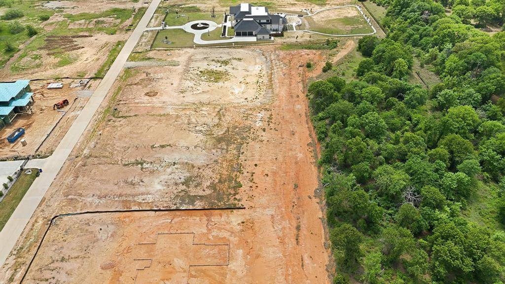 2710 Kentucky Derby Drive, Bartonville, TX 76226