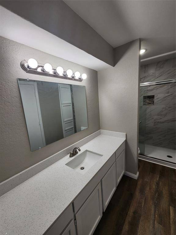 348 Spring Branch Lane, Kennedale, TX 76060