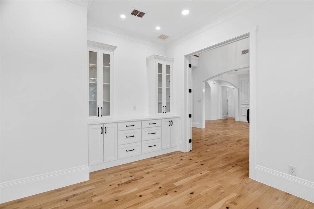 7798 Barber Ranch Road, Fort Worth, TX 76126