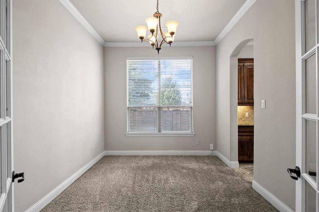 114 Thoroughbred Street, Waxahachie, TX 75165