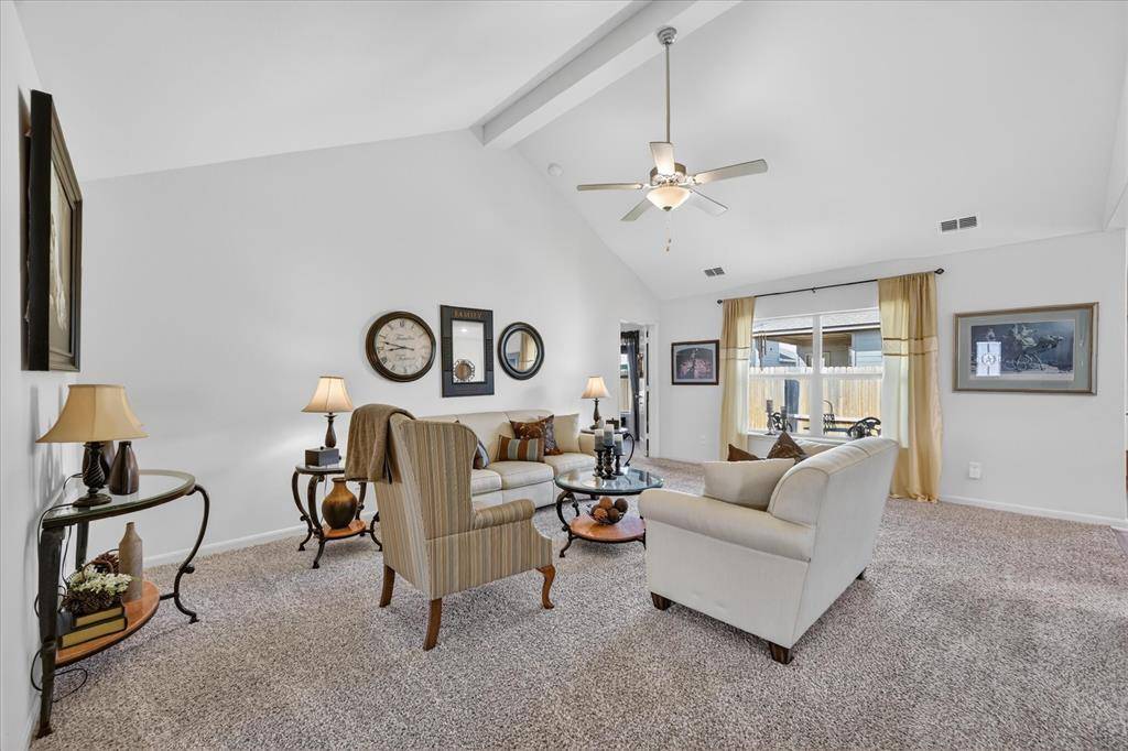 13708 Logan Pass Drive, Ponder, TX 76259