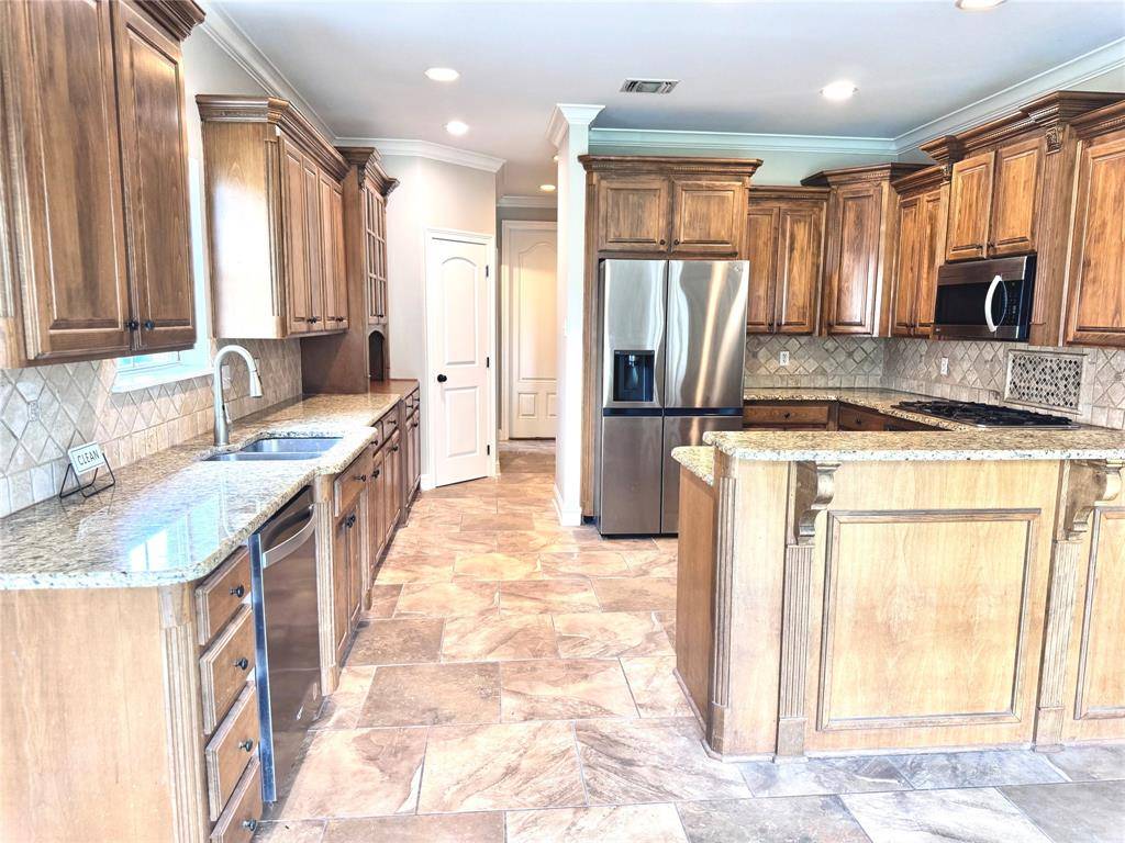 798 Dumaine Drive, Bossier City, LA 71111