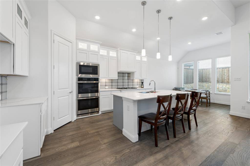 8227 Vitex Avenue, Dallas, TX 75252