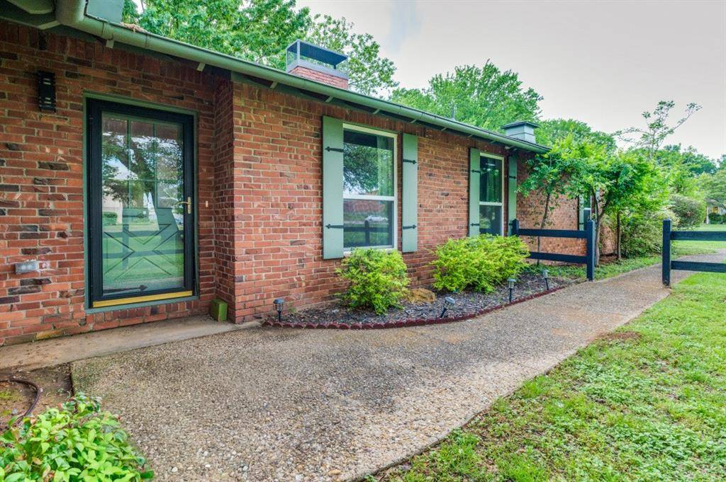 4704 Bransford Road, Colleyville, TX 76034