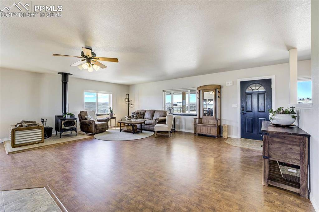 6555 Echo Ridge HTS, Colorado Springs, CO 80908