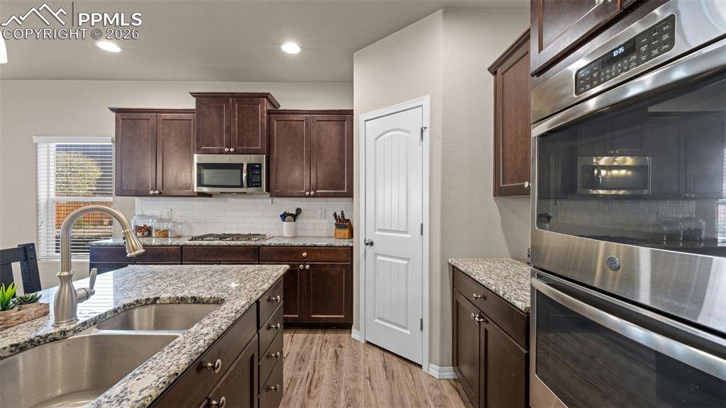 7158 New Meadow DR, Colorado Springs, CO 80923