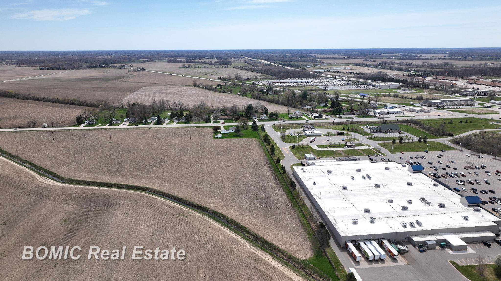 9555 Birch Run RD, Birch Run Twp, MI 48415