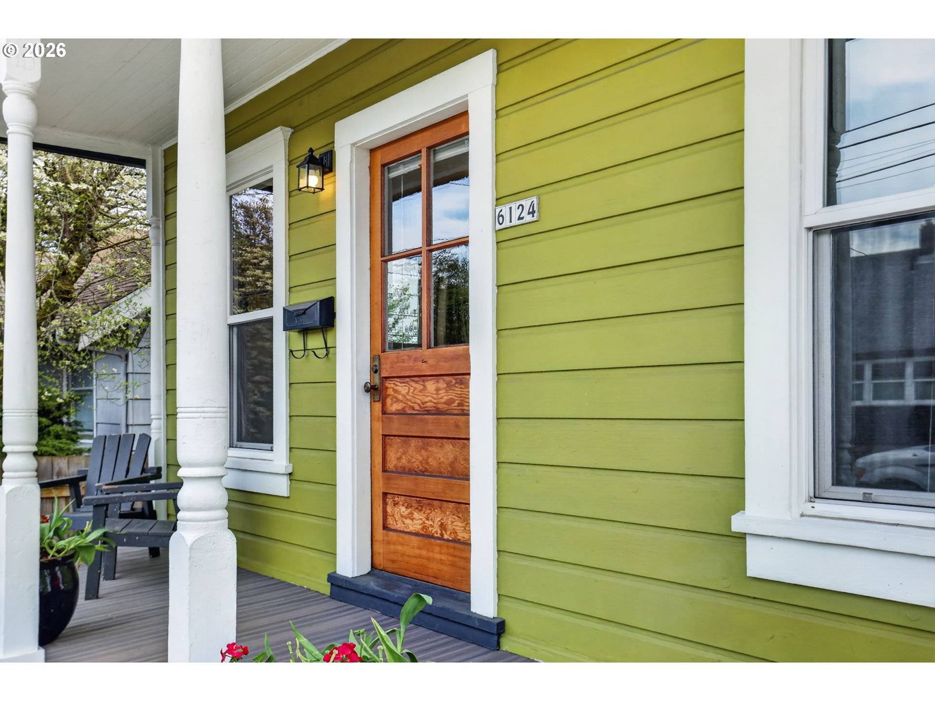 6124 NE HOYT ST, Portland, OR 97213