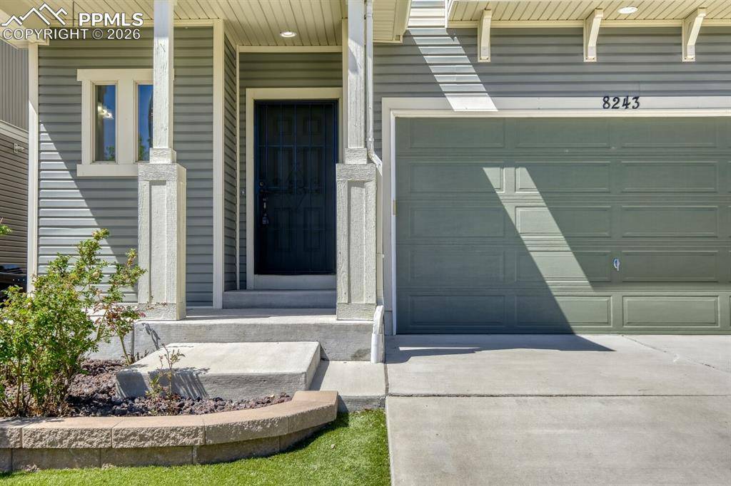 8243 Longleaf LN, Colorado Springs, CO 80927