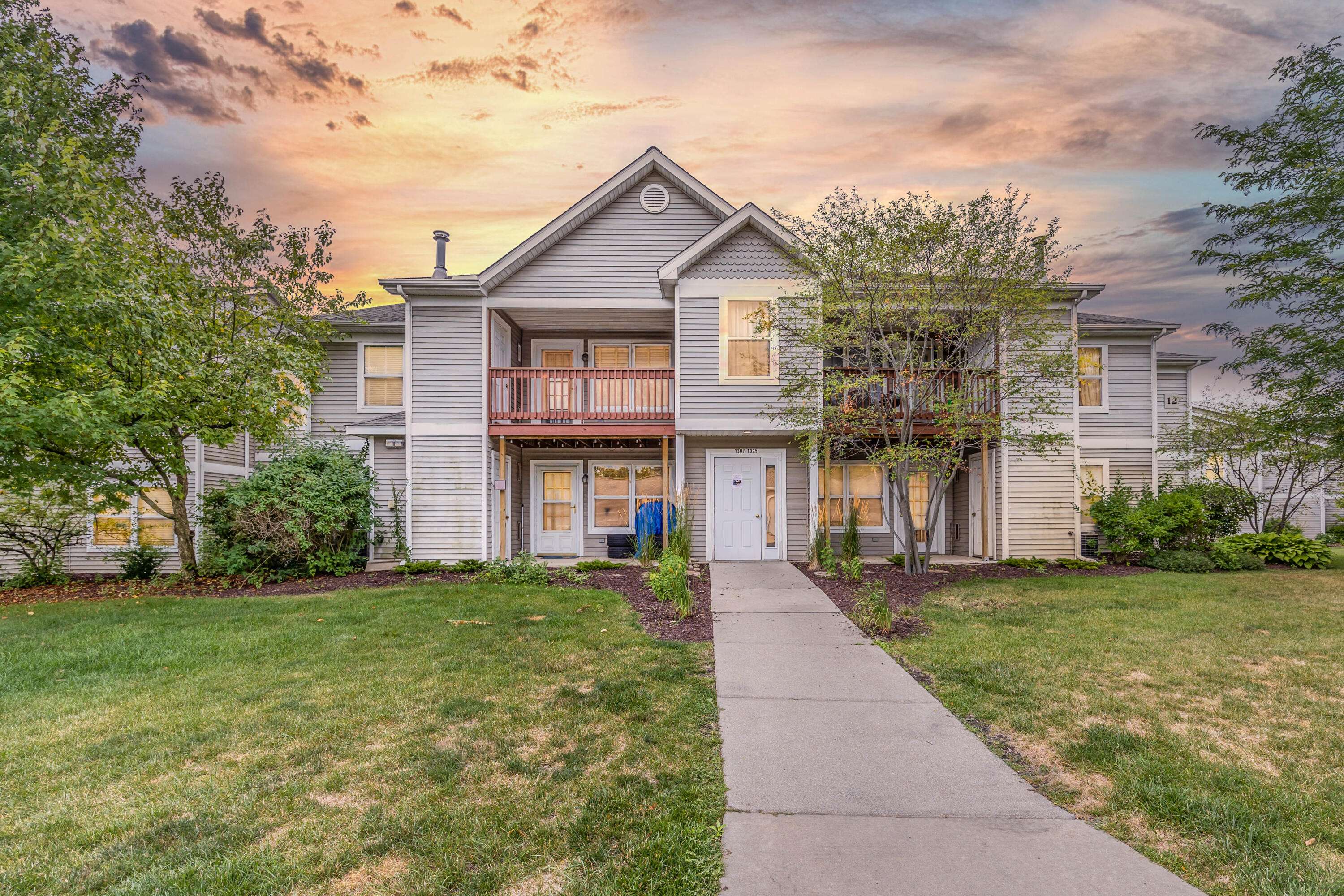 1307 Millbrook, Pittsfield Charter Twp, MI 48108