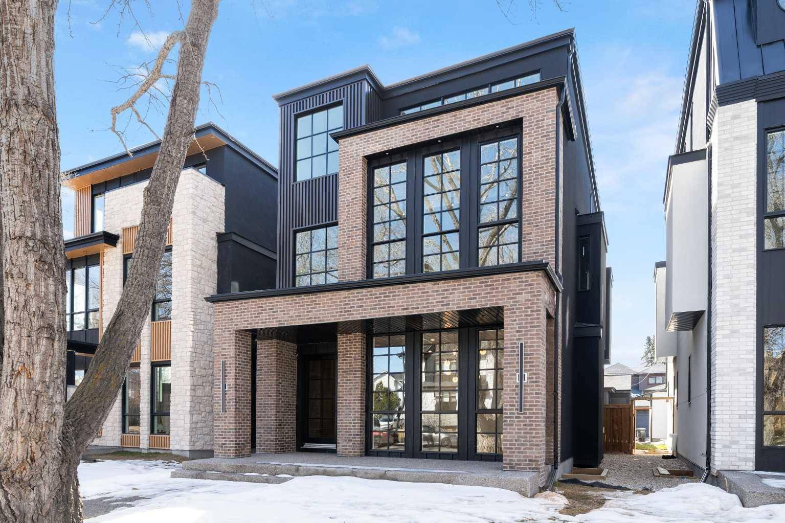 2405 4 AVE NW, Calgary, AB T2N 0P3