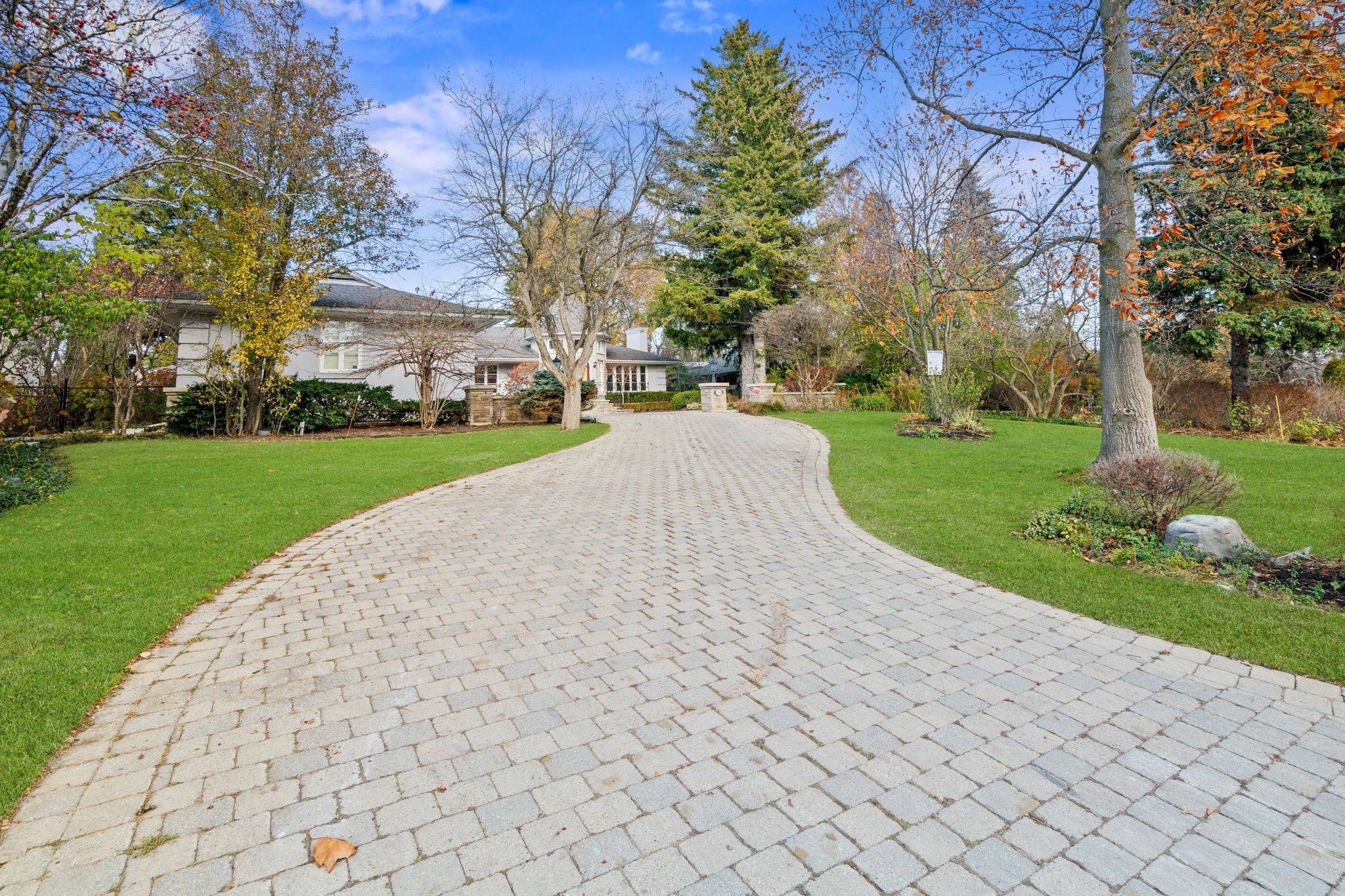 80 Bayview RDG, Toronto C12, ON M2L 1E6