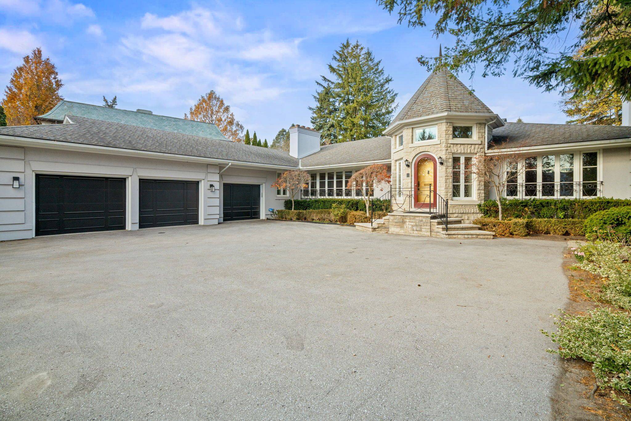 80 Bayview RDG, Toronto C12, ON M2L 1E6