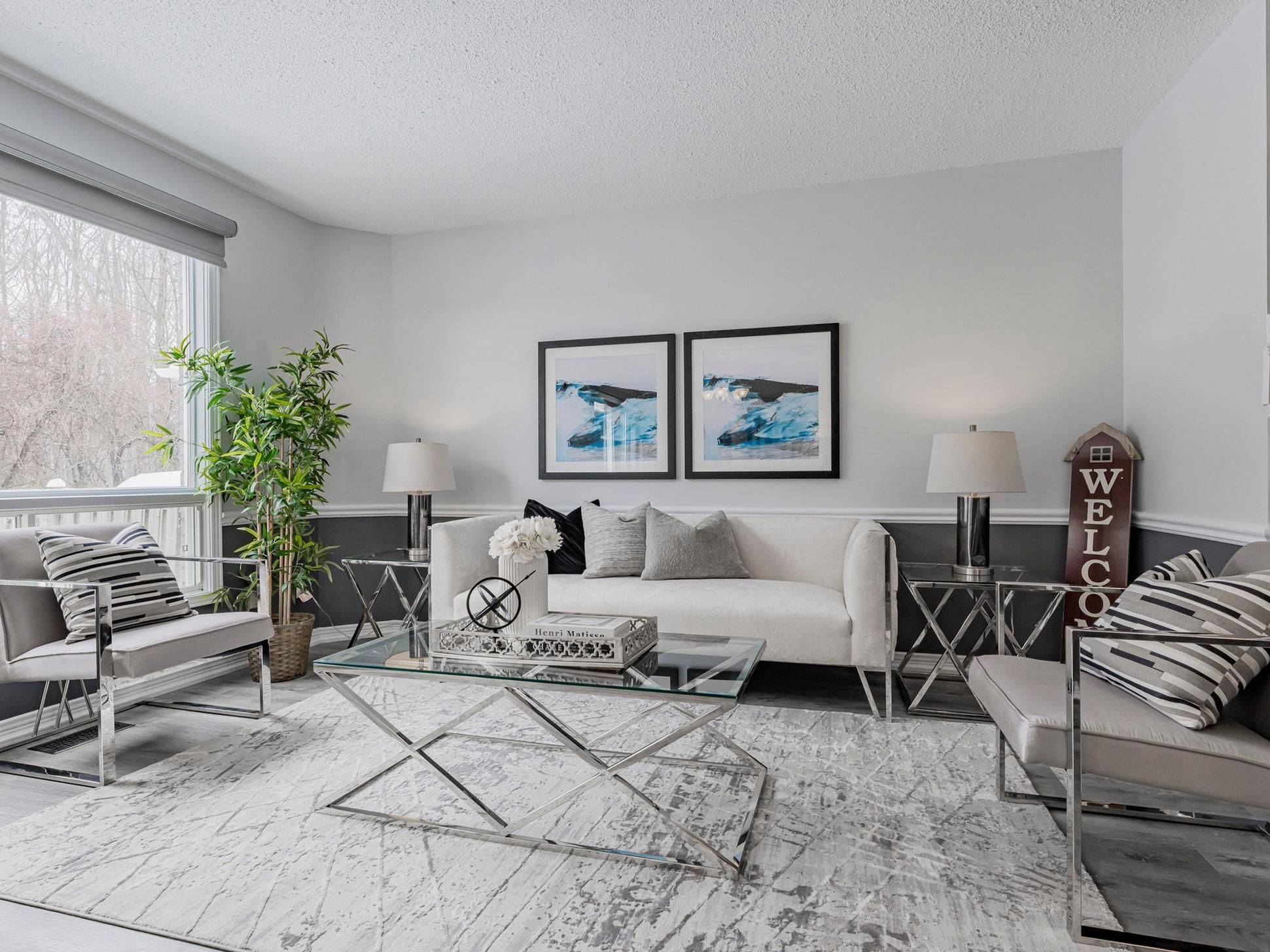 35 Stagemaster CRES, Clarington, ON L1E 2Y7