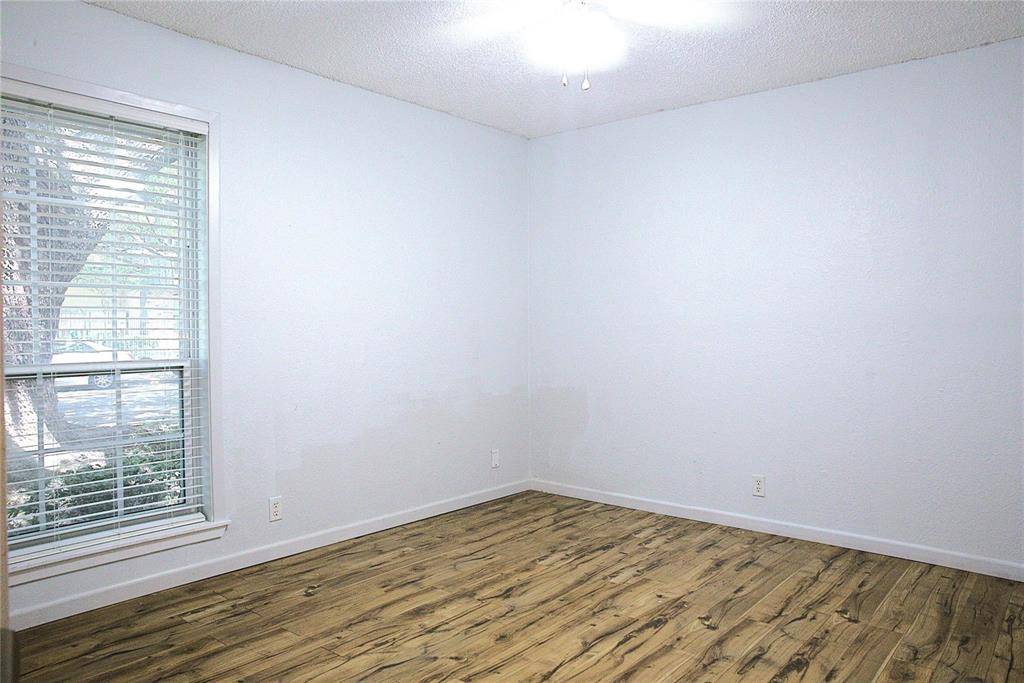 5323 Fleetwood Oaks Avenue #156, Dallas, TX 75235