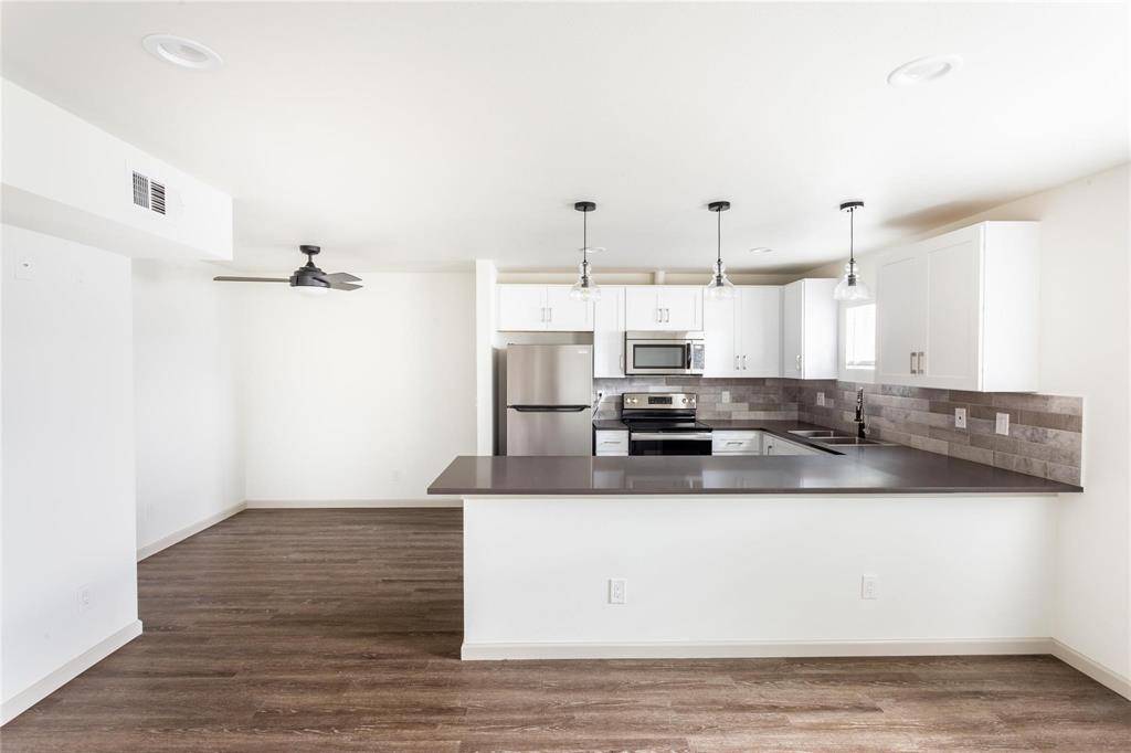 4912 Gaston Avenue #B, Dallas, TX 75214