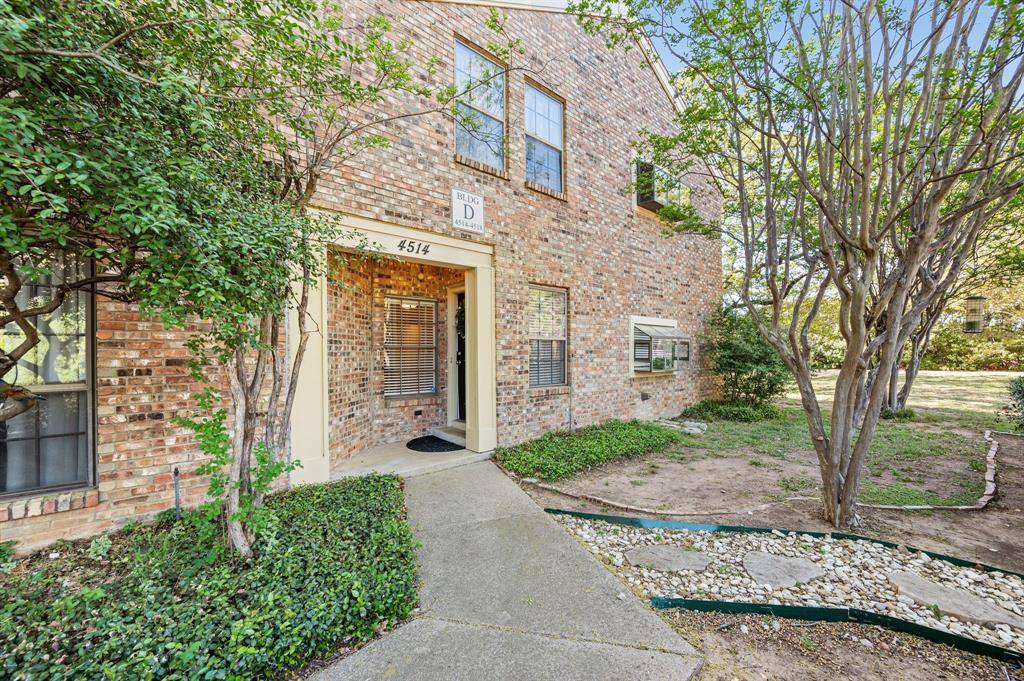 4514 Forestgate Circle, Arlington, TX 76017