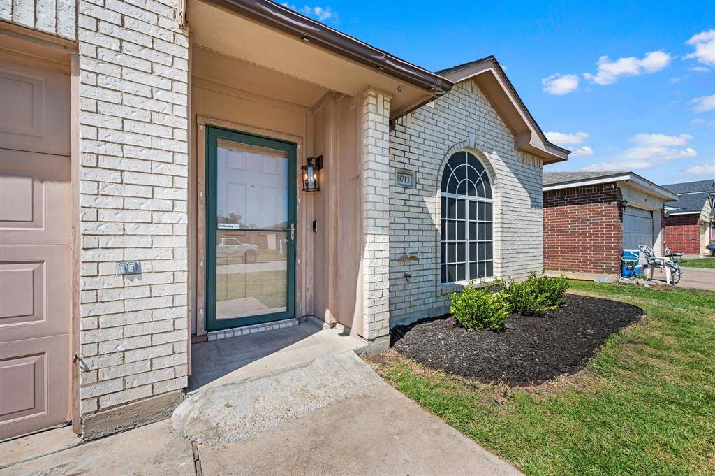 8713 Granite Path, Fort Worth, TX 76244