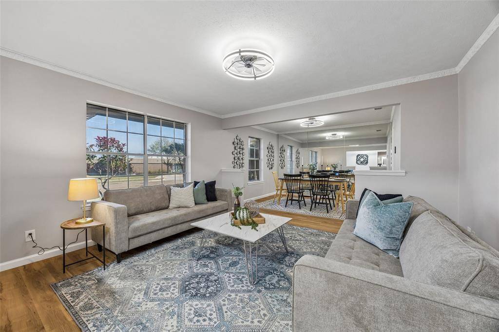 9320 Whitehurst Drive, Dallas, TX 75243