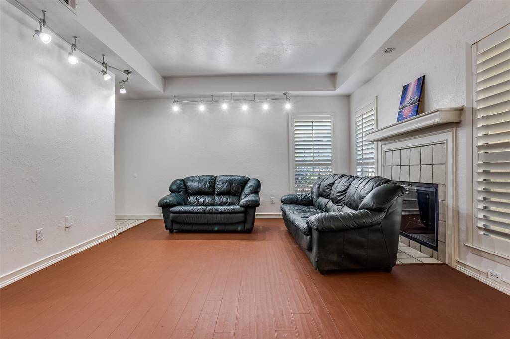 3100 Devonshire Drive #112, Plano, TX 75075