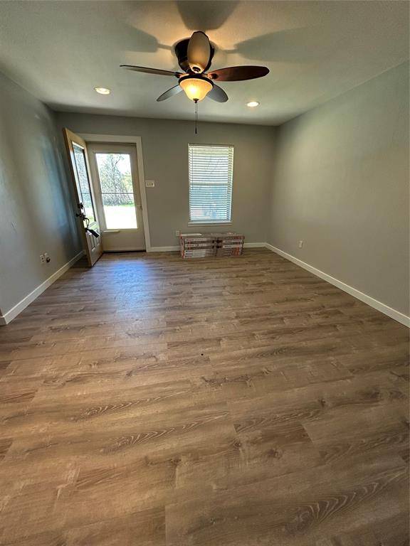 405 Canton Avenue, Wills Point, TX 75169