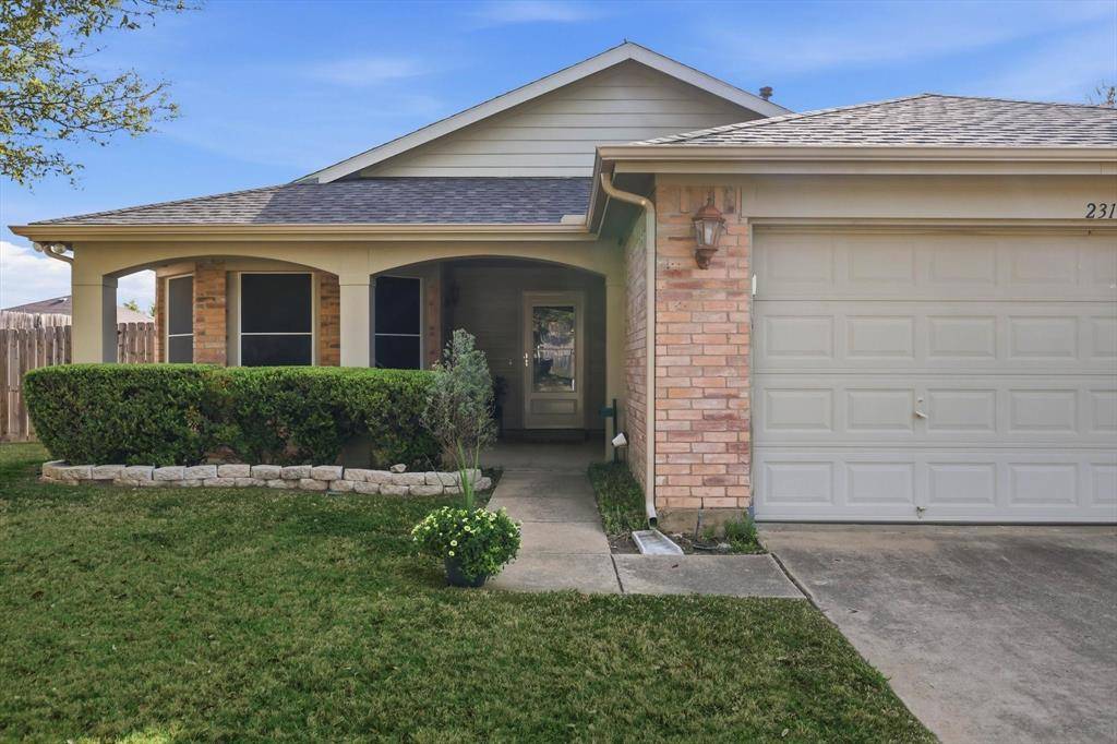 2316 Overlook Lane, Denton, TX 76207