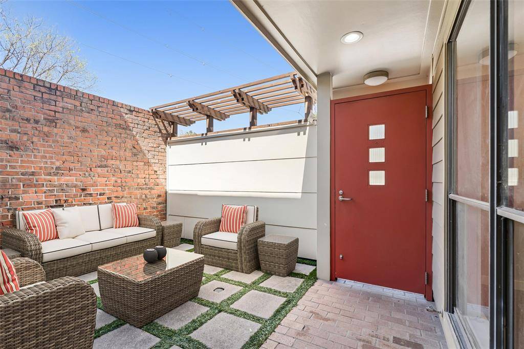 3955 Buena Vista Street #D, Dallas, TX 75204