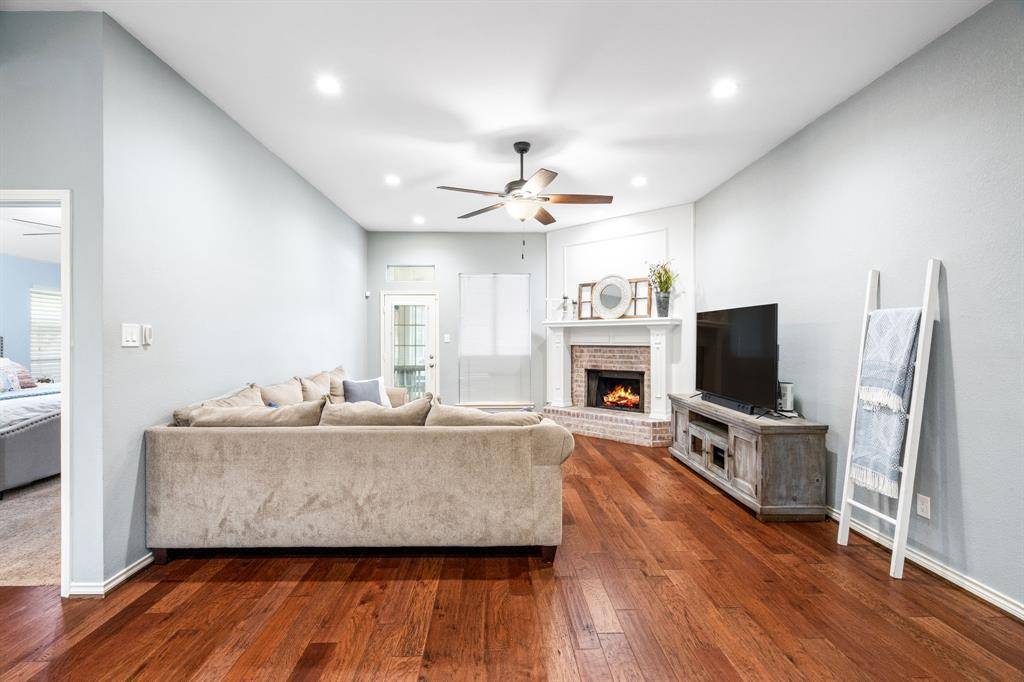 2302 Randi Road, Rowlett, TX 75088