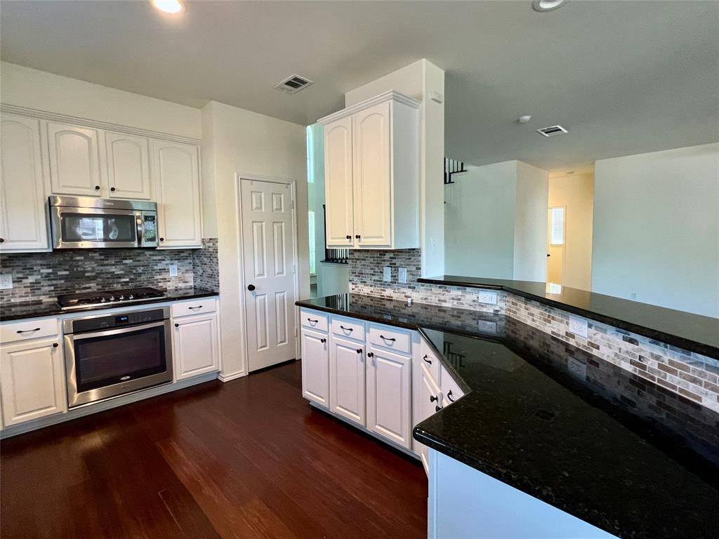 9705 Hickory Street, Frisco, TX 75035