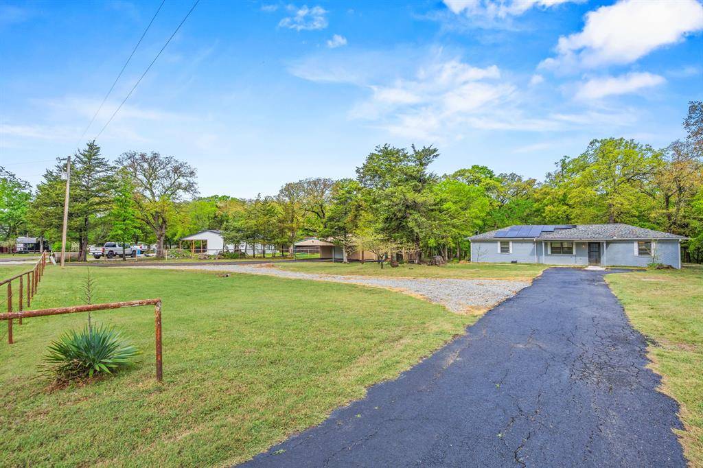 3602 Bent Oak Street E, Greenville, TX 75401