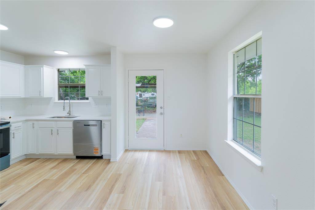 10309 Casnett Drive, Dallas, TX 75217