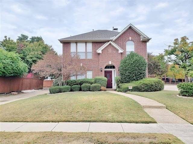 211 Moss Hill Road, Irving, TX 75063
