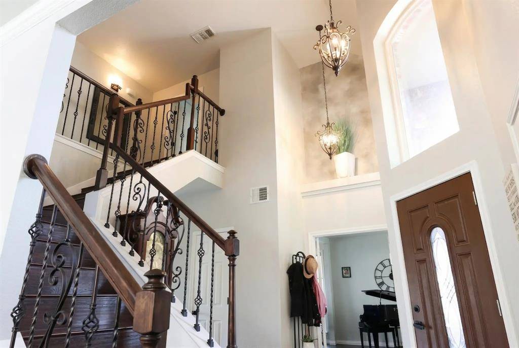 825 Wynnpage Lane, Plano, TX 75075