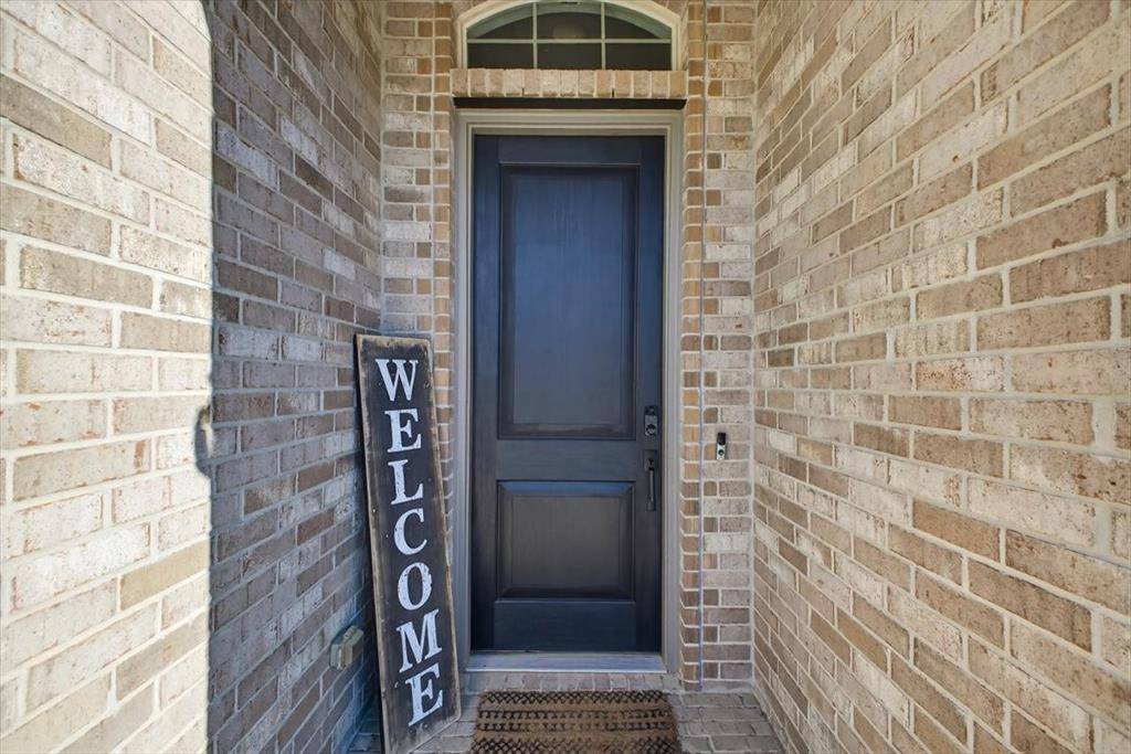 4409 Terraview Drive, Arlington, TX 76001