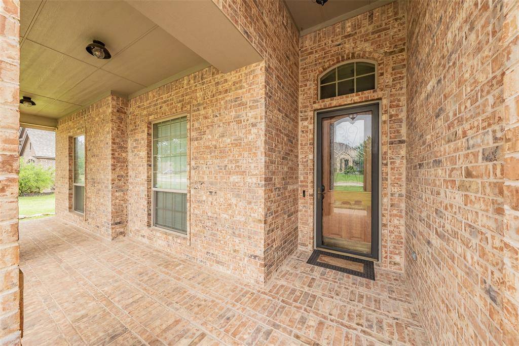 5916 Lamb Creek Drive, Fort Worth, TX 76179
