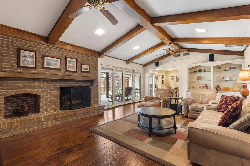 4606 Heatherbrook Drive, Dallas, TX 75244