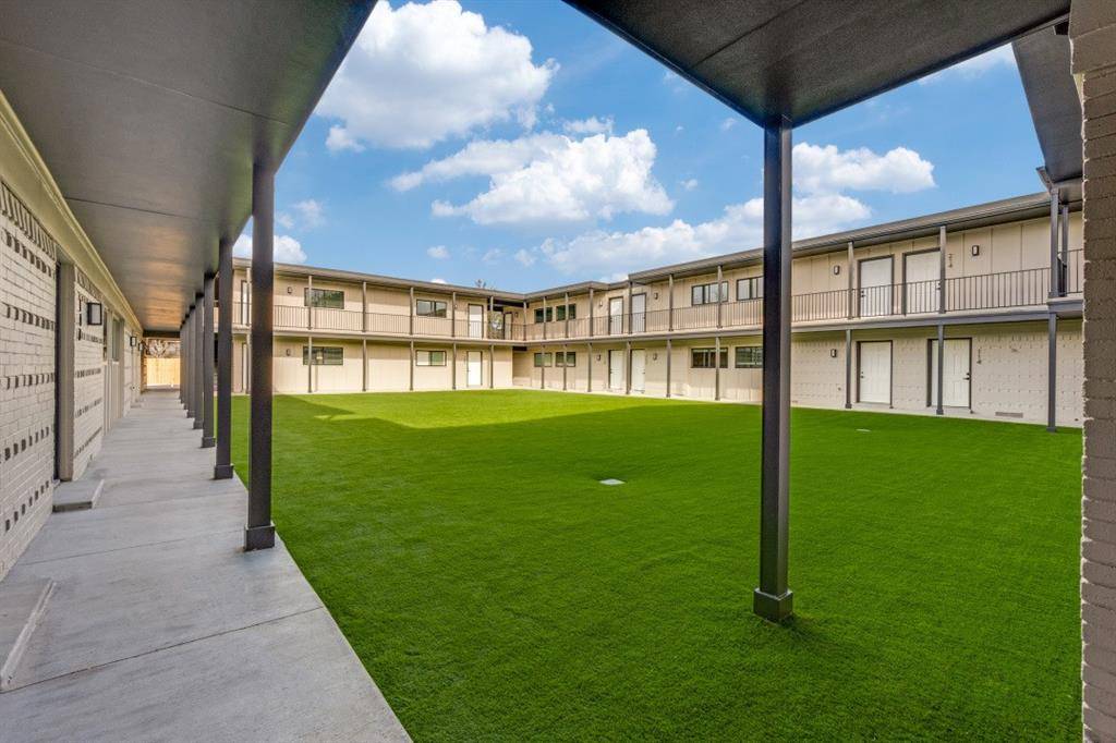 5917 Gaston Avenue #110, Dallas, TX 75214