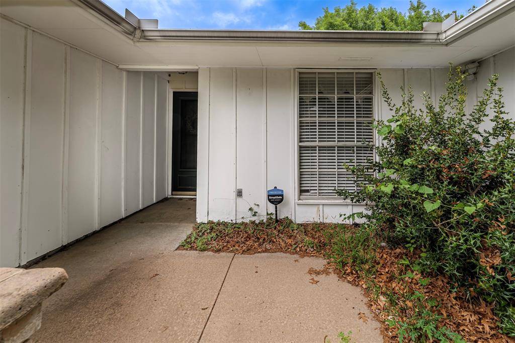 5058 Winesanker Way, Fort Worth, TX 76133