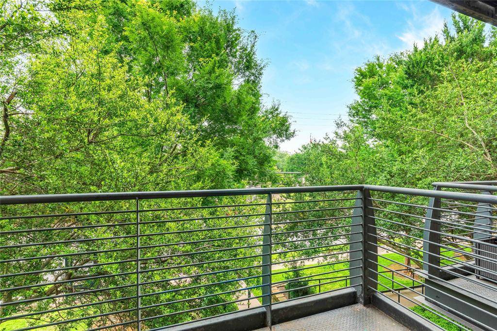 4605 Cedar Springs Road #201, Dallas, TX 75219