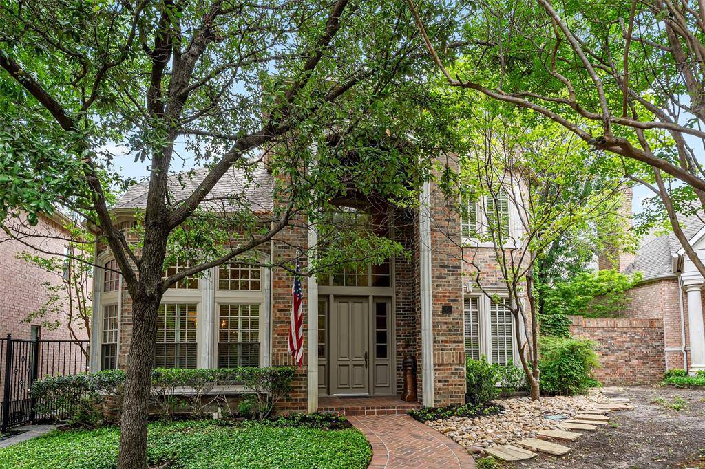 6 Glenheather Court, Dallas, TX 75225