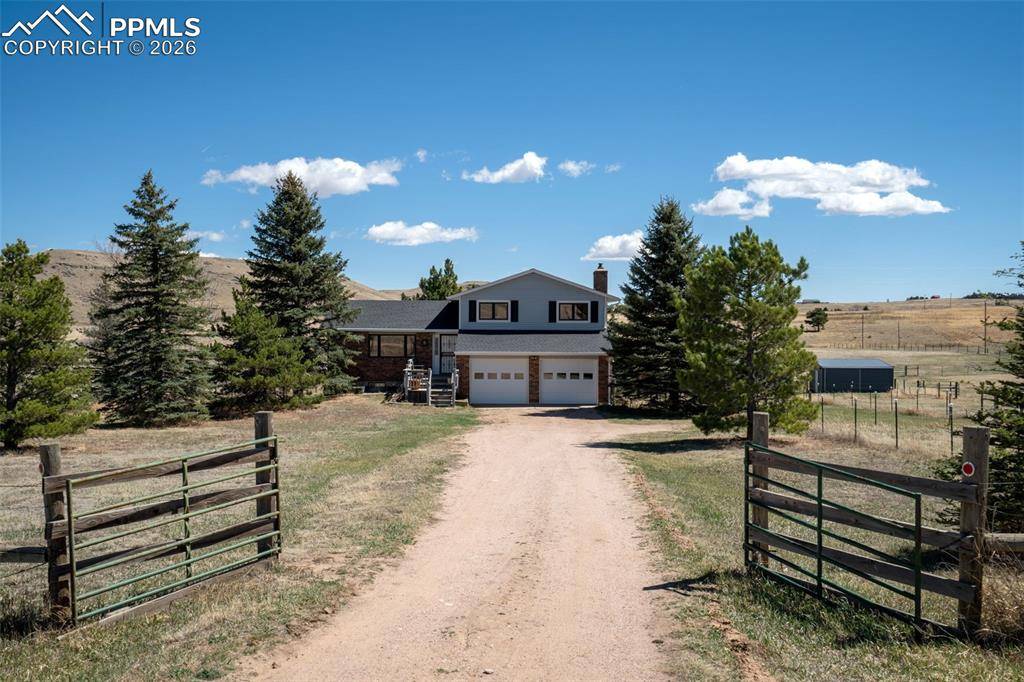 12360 Mesa View RD, Larkspur, CO 80118