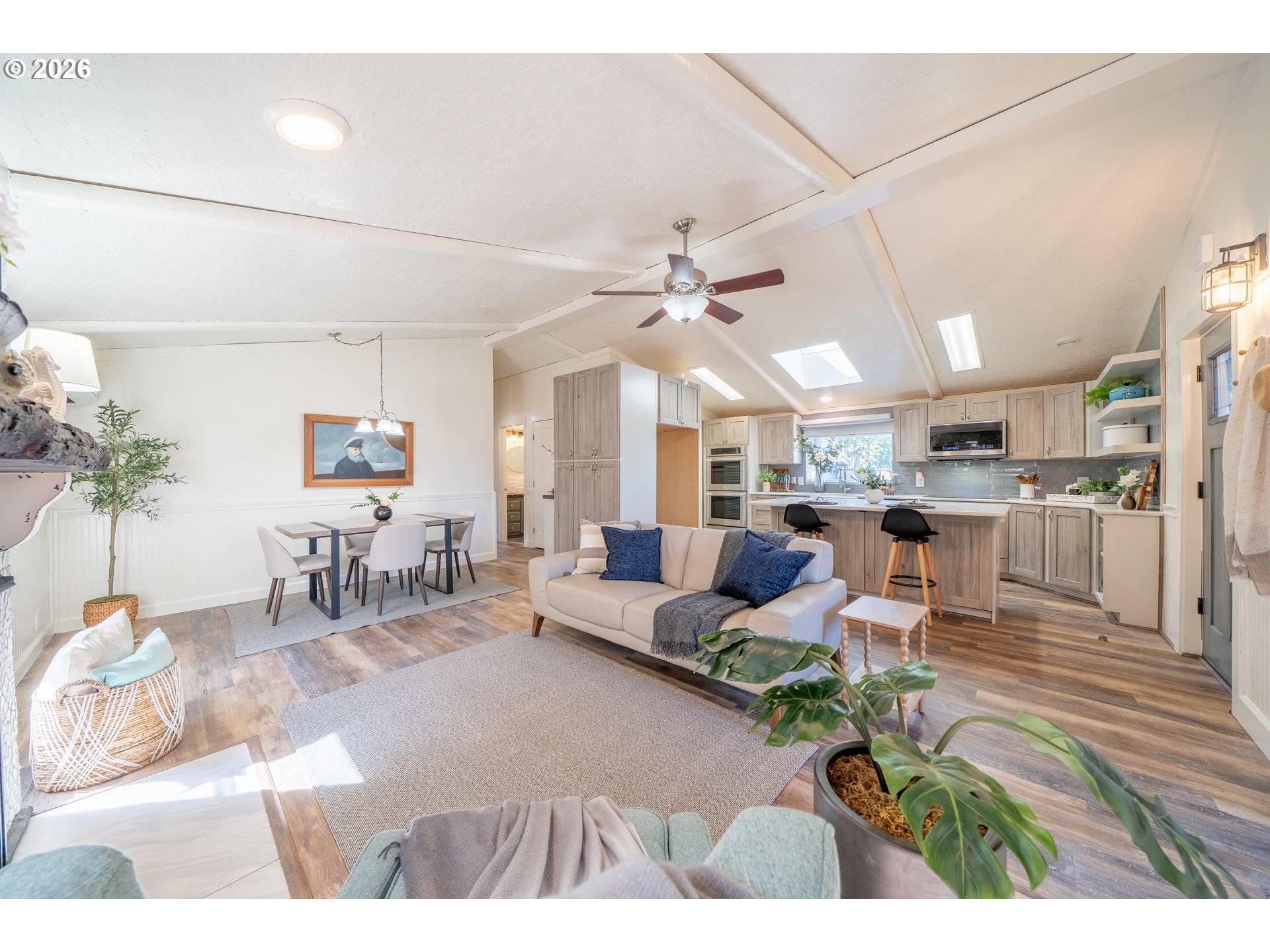 1626 NW 21ST ST, Lincoln City, OR 97367