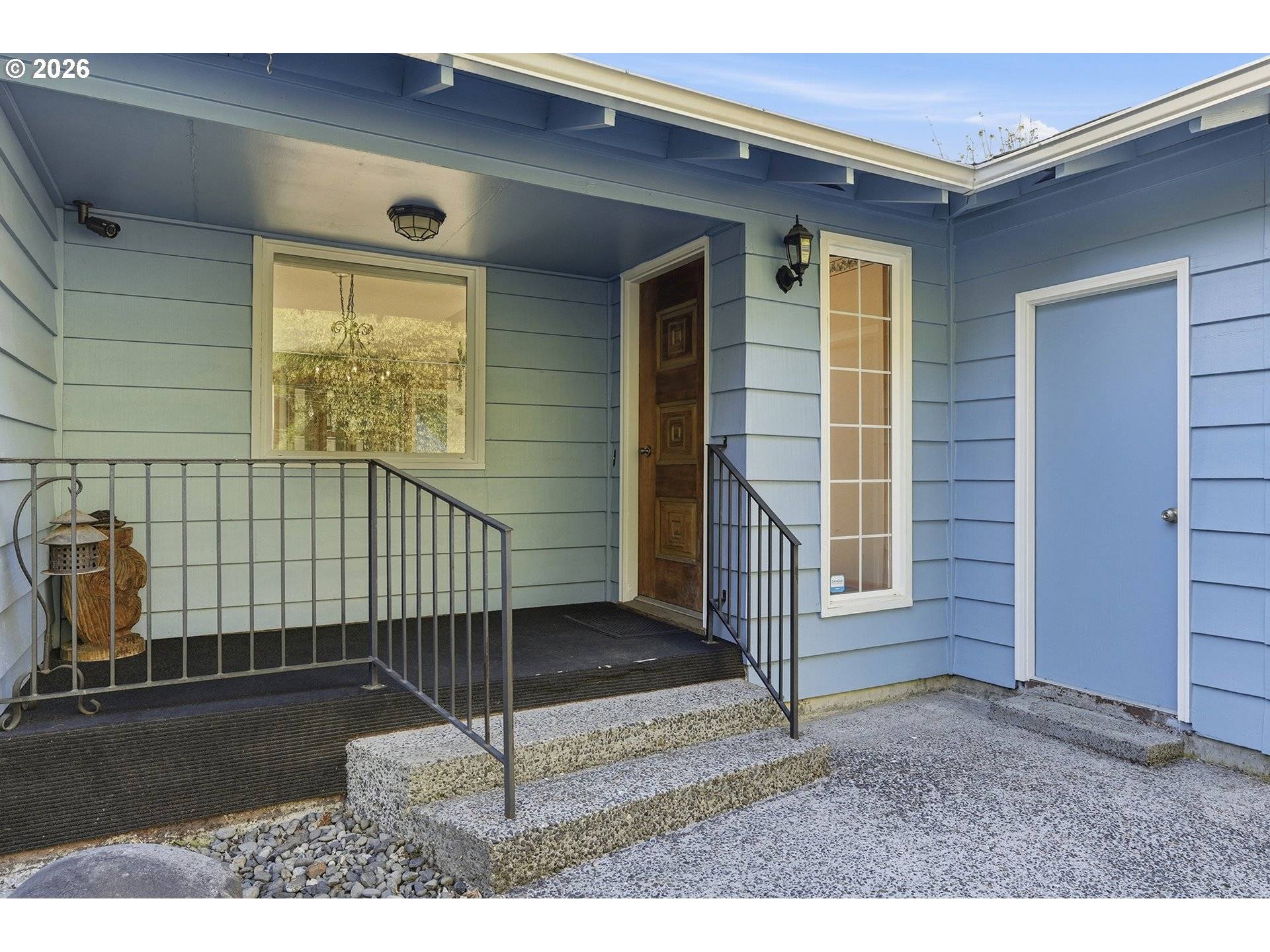 28236 HIST. COLUMBIA RIVER HWY, Troutdale, OR 97060