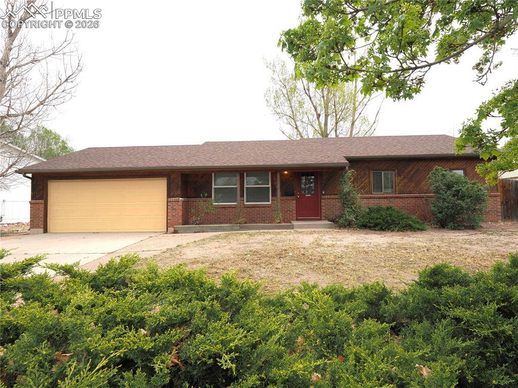 7557 Stampede DR, Colorado Springs, CO 80920