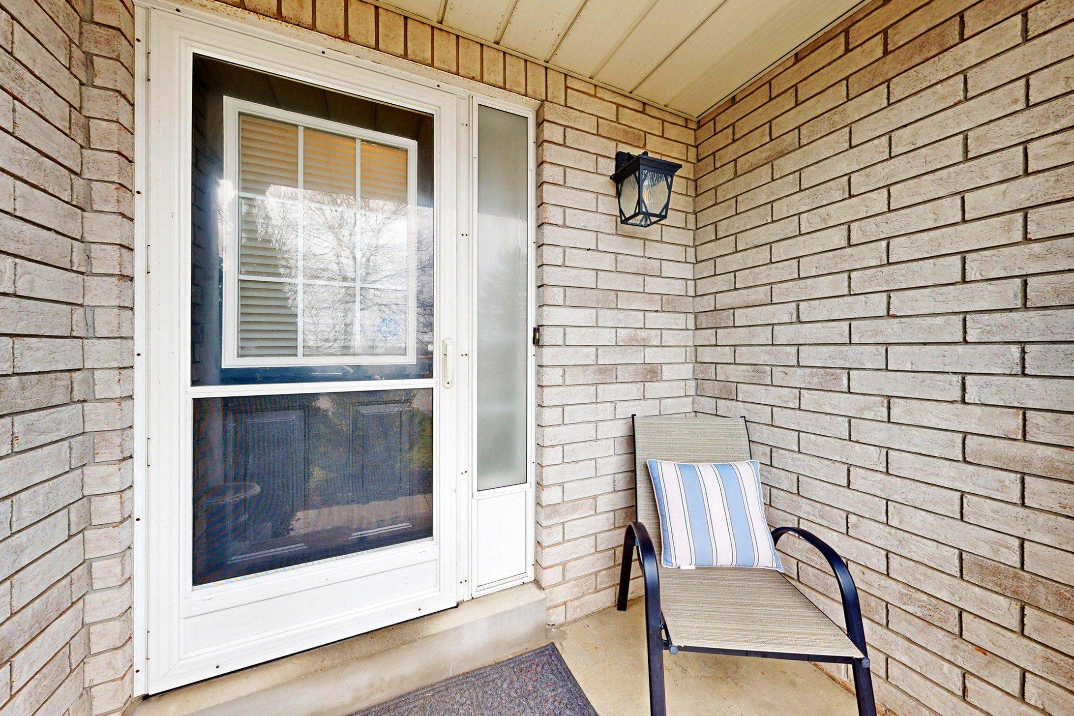 80 Walkview CRES, Richmond Hill, ON L4E 4H6
