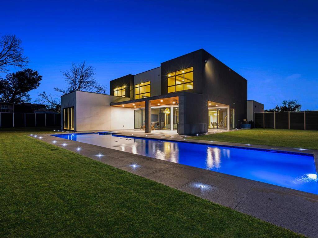 10230 Marsh Lane, Dallas, TX 75229