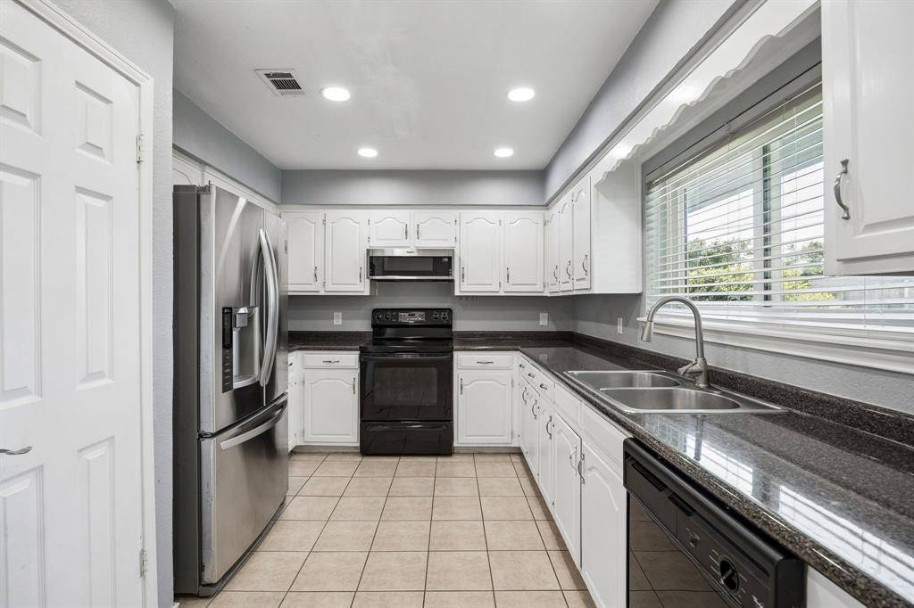 709 Bowie Street, Forney, TX 75126