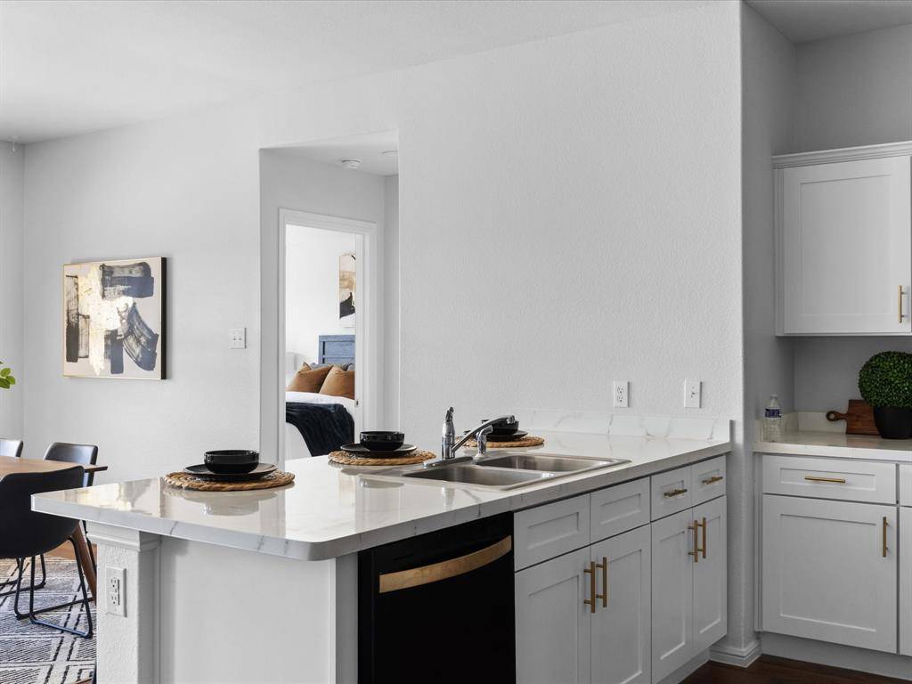 401 Attalla Street, Azle, TX 76020