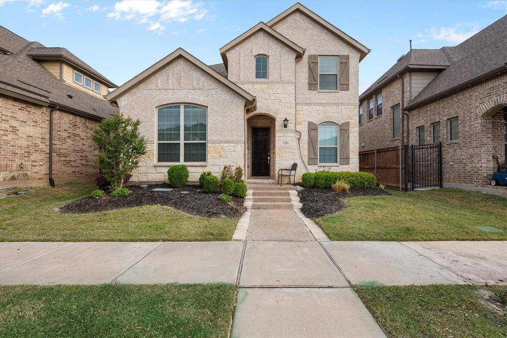 1519 Birds Fort Trail, Arlington, TX 76005