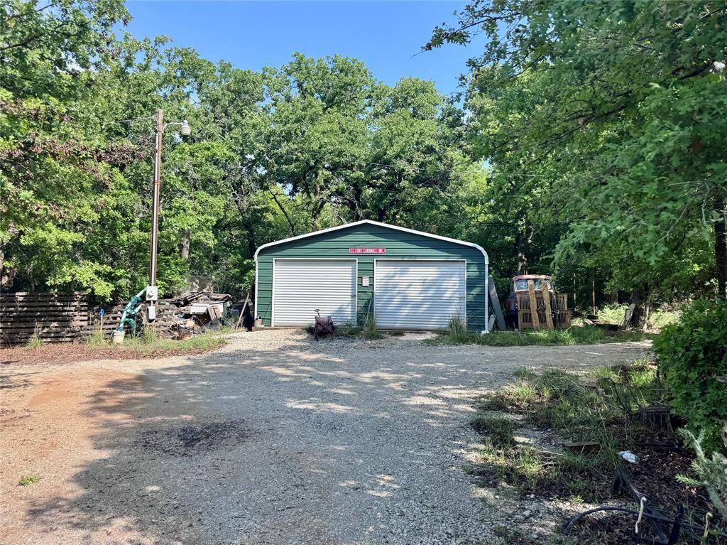 252 Nocona Drive, Nocona, TX 76255